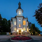 Szálloda Dermuth - Parkvilla Woerth 4*
