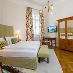 Szálloda Dermuth - Parkvilla Woerth 4*