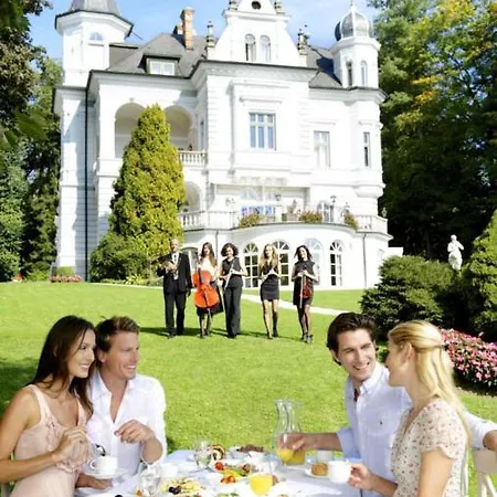 德尔穆思酒店–帕克维拉沃尔斯 4* Pörtschach am Wörthersee